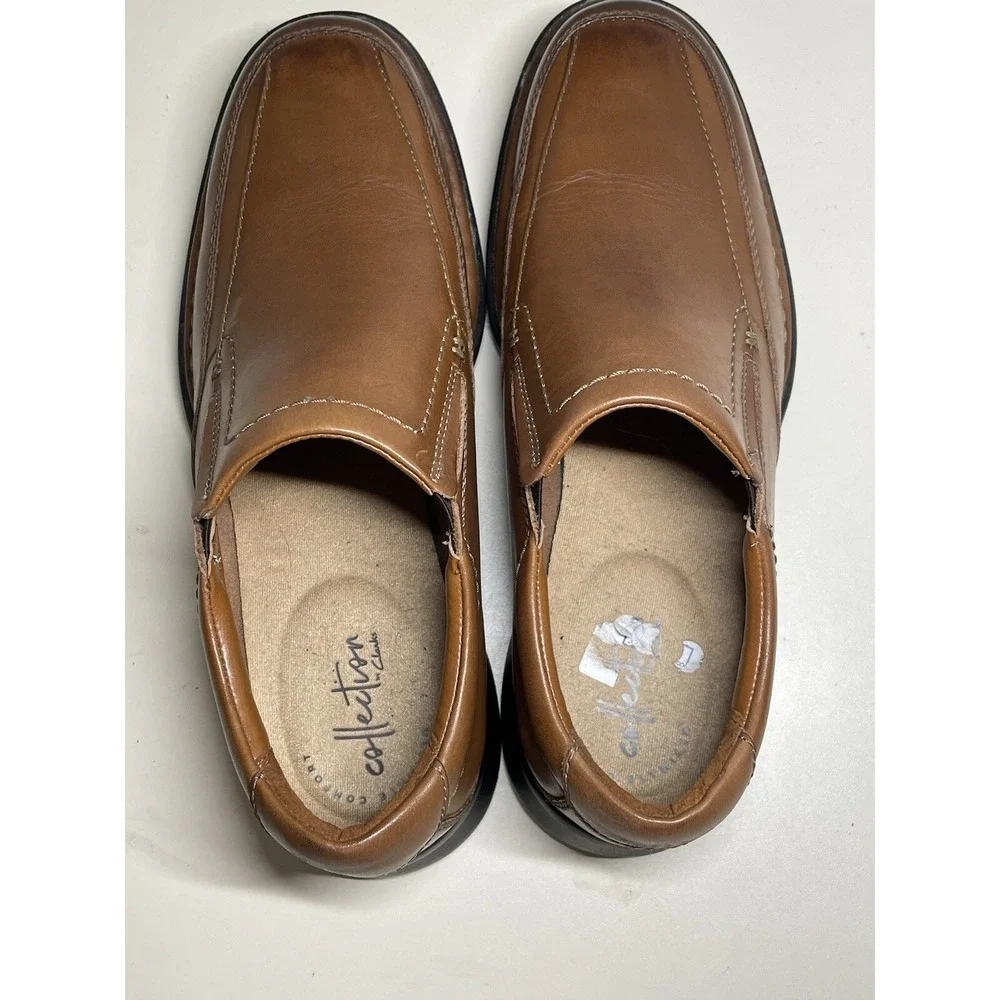 Clarks 14885  Mens Brown Leather Slip On Dress Loafers Shoes Size 91M Square Toe
